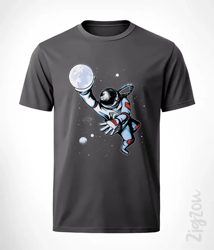 Kosmiczna koszykówka z astronautą - koszulka męska z dowolnym nadrukiem online