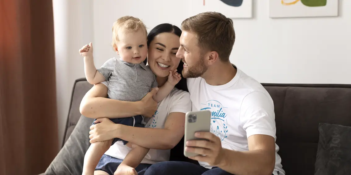 Akademia Familijna - Jak budować silną więź z dzieckiem w świecie pełnym ekranów?